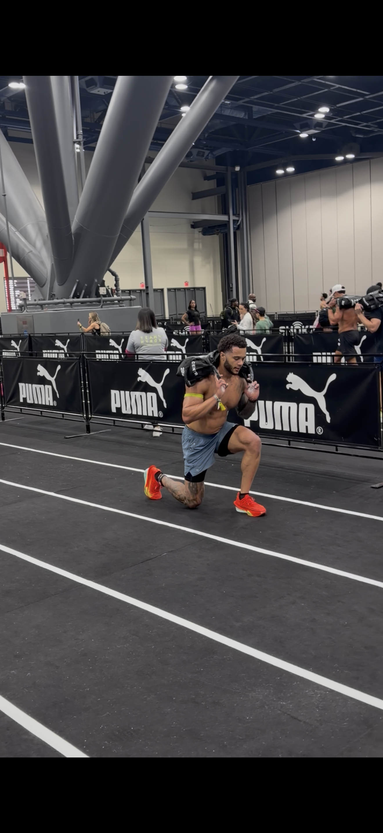 HYROX Lunges training station